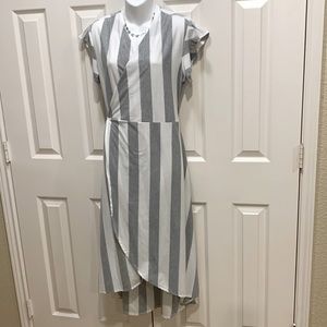 Gray/White Striped Wrap Dress ❤️New Listing❤️